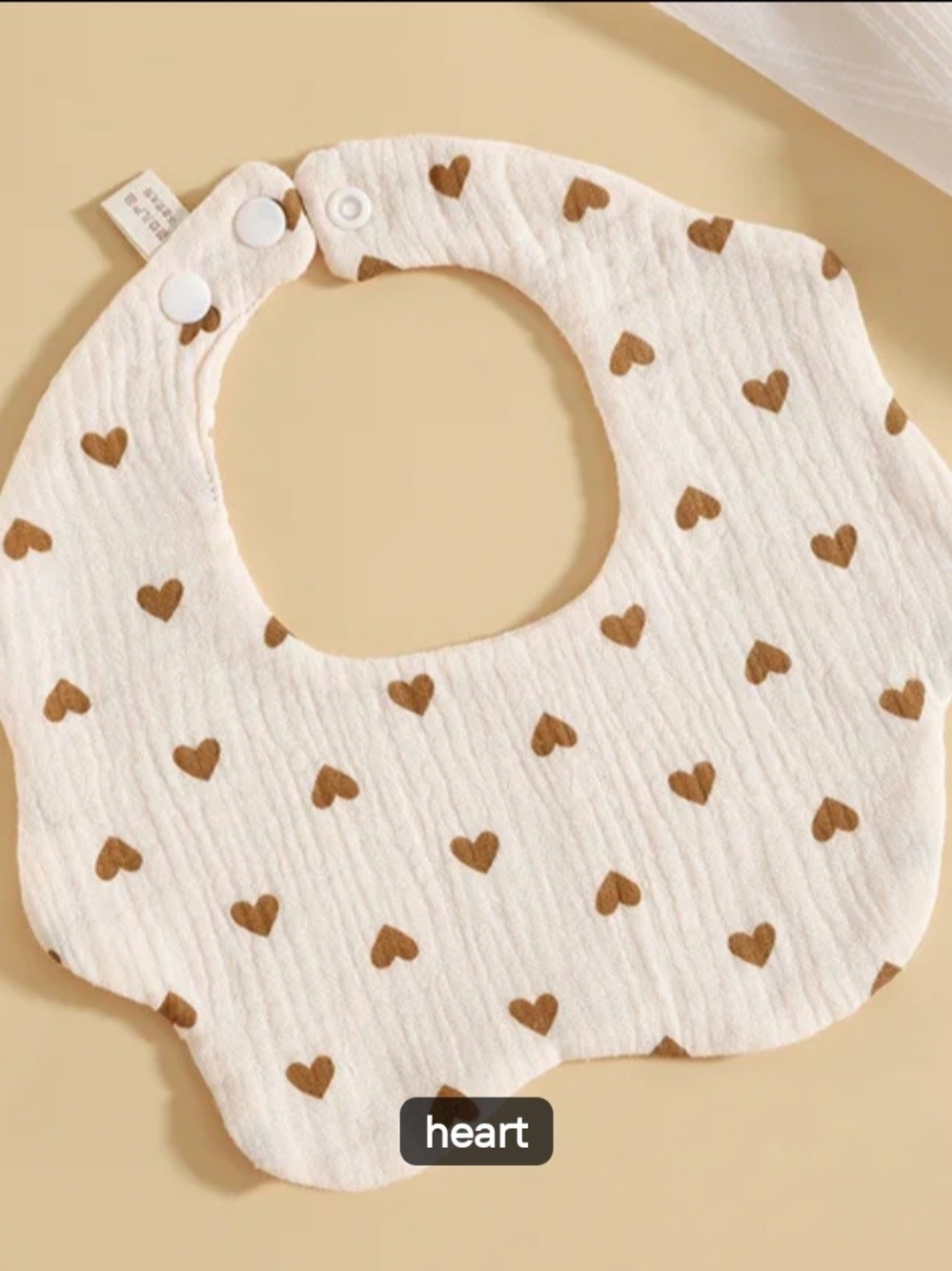 Bibs- 3pr.Neutral Heart-Print Baby Bib - Soft Cotton Scalloped Bib NWOT